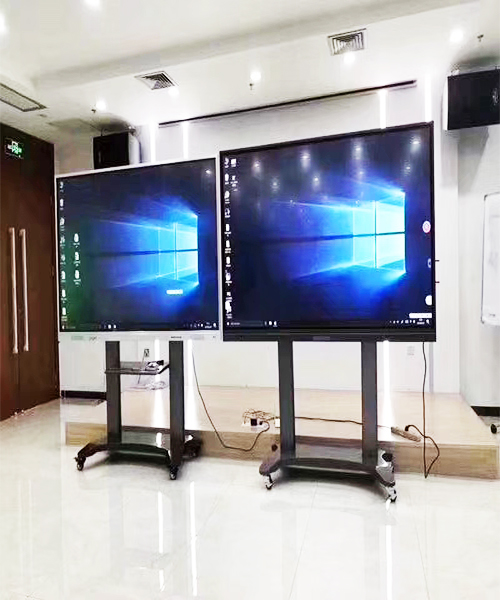 會議一體機(jī)實物.jpg 會議一體機(jī)實物.jpg