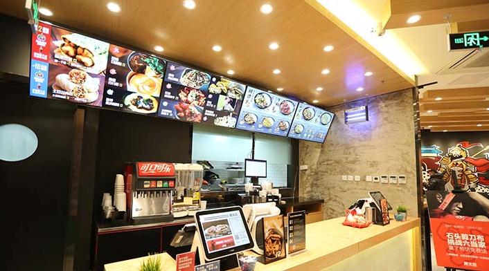 餐飲店廣告機.jpg 餐飲店廣告機.jpg